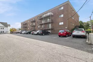 26 Waverly St, Boston, MA 02135 - Photo 27