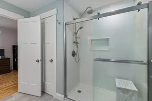 19 Hampstead St, Methuen, MA 01844 - Photo 31