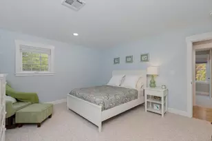 19 Hampstead St, Methuen, MA 01844 - Photo 21