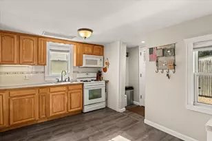 254 Reservoir St, Norton, MA 02766 - Photo 15