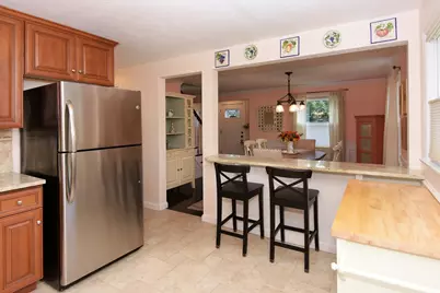 35 Calumet Ave, Worcester, MA 01605 - Photo 13