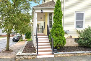 7 Bisson St, Beverly, MA 01915 - Photo 9