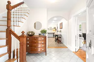7 Bisson St, Beverly, MA 01915 - Photo 3
