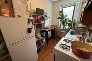 14 Irving St, Boston, MA 02114 - Photo 3
