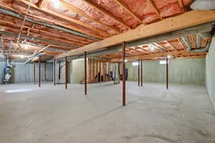23 Dickens Ln, Tyngsborough, MA 01879 - Photo 23