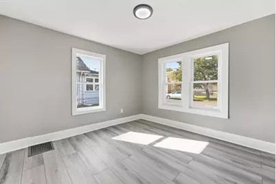 195 Jasper St, Springfield, MA 01109 - Photo 5
