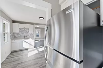 195 Jasper St, Springfield, MA 01109 - Photo 9