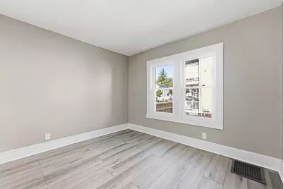 195 Jasper St, Springfield, MA 01109 - Photo 15