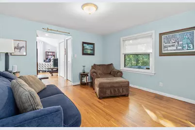 335 Essex Ave, Gloucester, MA 01930 - Photo 17
