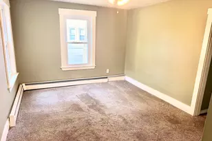 39 Laurel St, Leominster, MA 01453 - Photo 7