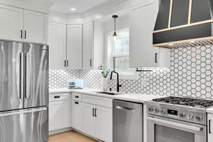17 College Hill Rd, Somerville, MA 02144 - Photo 9