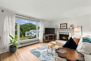 144 Fox St, Lowell, MA 01859 - Photo 7