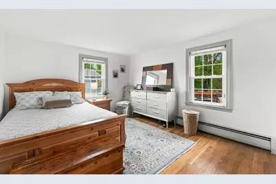 144 Fox Street, Lowell, MA 01859 - Photo 11
