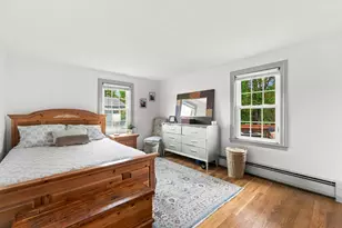 144 Fox St, Lowell, MA 01859 - Photo 11