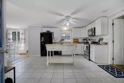 11 and 11A Gateway St, Yarmouth, MA 02664 - Photo 5