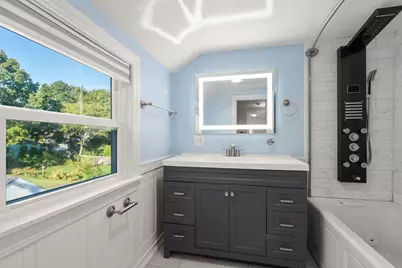 125 Thacher, Milton, MA 02186 - Photo 9
