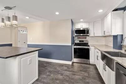 125 Thacher, Milton, MA 02186 - Photo 3