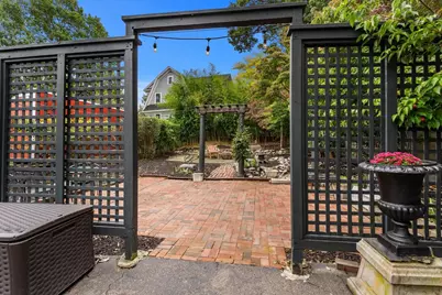 12 Capen St, Milton, MA 02186 - Photo 21