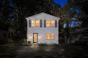 69 Lake Ave, Leicester, MA 01524 - Photo 1