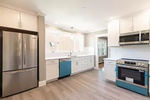 601 Highland Ave, Malden, MA 02148 - Photo 1