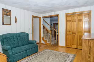 187 Thayer St, Millville, MA 01529 - Photo 13