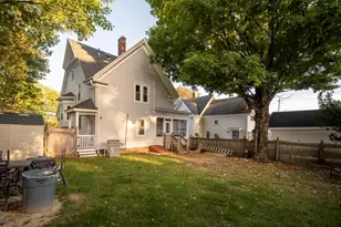 85 Bedford St, Bridgewater, MA 02324 - Photo 27