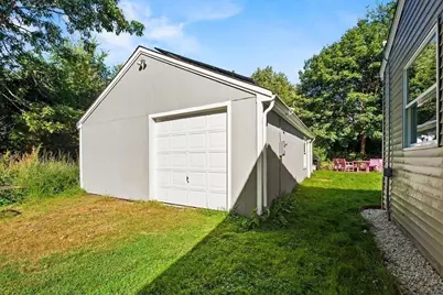 8 Bliss Rd, Bellingham, MA 02019 - Photo 11