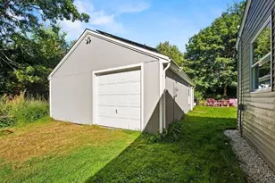 8 Bliss Rd, Bellingham, MA 02019 - Photo 11