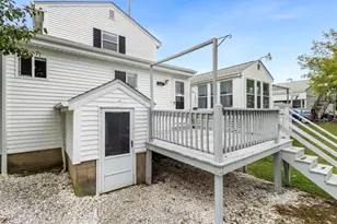 449 Ocean Grove, Swansea, MA 02777 - Photo 27