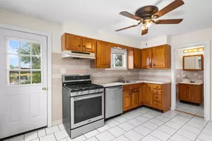 449 Ocean Grove, Swansea, MA 02777 - Photo 19