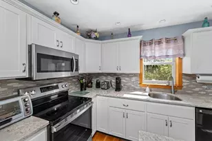 3 Gatta Cir, Woburn, MA 01801 - Photo 5