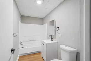 90 Appleton St, Lowell, MA 01852 - Photo 7
