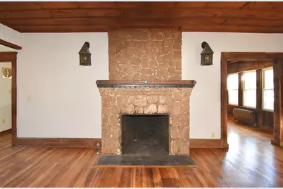 60 Worthy Ave, West Springfield, MA 01089 - Photo 27