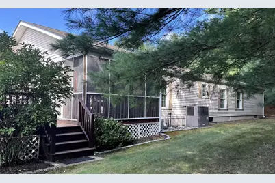 5006 Oak Point Drive, Middleborough, MA 02346 - Photo 5