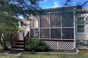 5006 Oak Point Dr, Middleborough, MA 02346 - Photo 3
