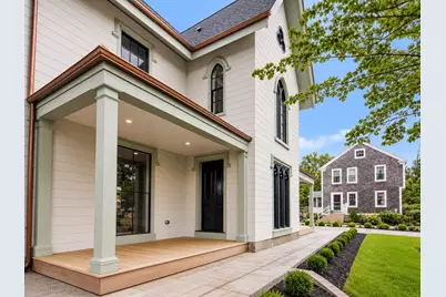 9 Ashland Avenue #R2, Manchester by the Sea, MA 01944 - Photo 3