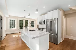 9 Ashland Ave, Manchester by the Sea, MA 01944 - Photo 7