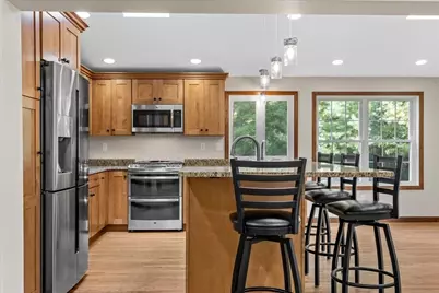 6 Holloway Brook Rd, Lakeville, MA 02347 - Photo 5