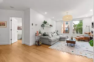 25 Marion St, Brookline, MA 02446 - Photo 5