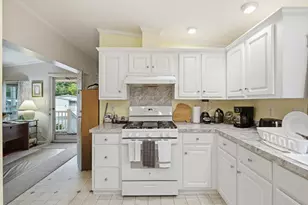40 Butternut Cir, Taunton, MA 02780 - Photo 13