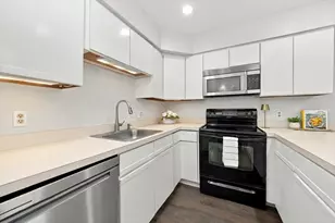 3601 Tuckers Ln, Hingham, MA 02043 - Photo 11
