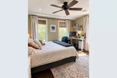 581 E 8th Street #2, Boston, MA 02127 - Photo 5