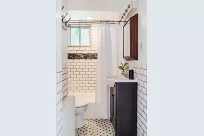 8 Pine St #2, Boston, MA 02136 - Photo 27