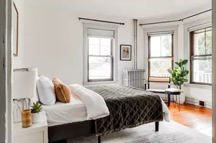 8 Pine St, Boston, MA 02136 - Photo 19