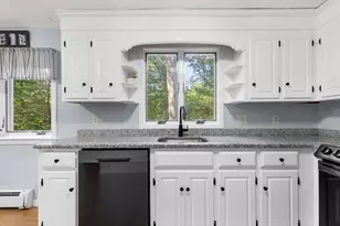 11 Lantern Ln, Plymouth, MA 02360 - Photo 13