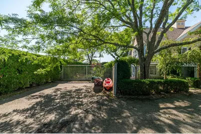 10 Ashland Ave., Manchester by the Sea, MA 01944 - Photo 11