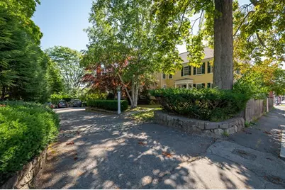 10 Ashland Ave., Manchester by the Sea, MA 01944 - Photo 3