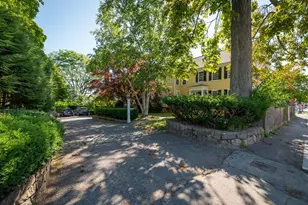 10 Ashland Ave, Manchester by the Sea, MA 01944 - Photo 3