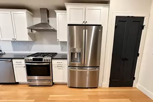 120 Moore St, Boston, MA 02128 - Photo 9