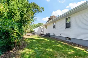 21 Miriam Dr, Attleboro, MA 02703 - Photo 25